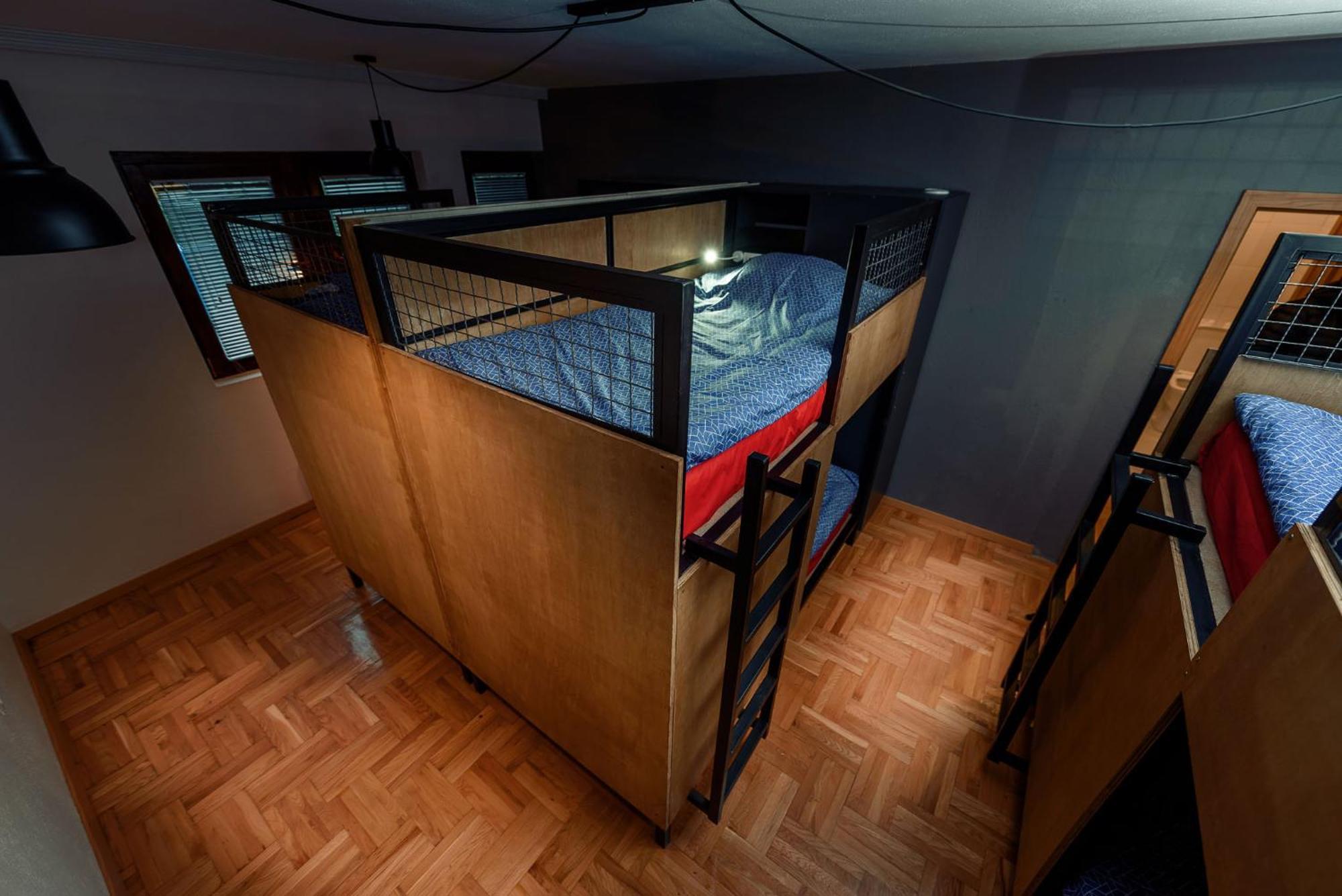 Town Hostel ペーチ エクステリア 写真